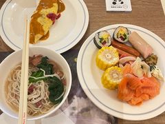 -咖啡苑自助餐厅·中国大饭店