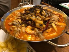 牛肝菌牛蛙霸王锅-云海肴·汽锅鸡·云南菜(苏州中心店)