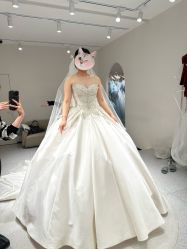-PAI婚纱礼服设计馆【大牌租赁/高级定制】