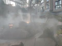 -忆江南·临江鱼馆