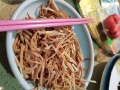 -铜锣湾·有麝自然香(重庆新天地店)