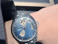 -亨得利钟表商店