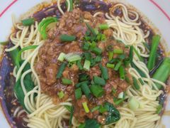 -叶伟胡辣壳面(两路口店)