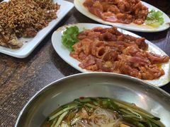 -韩风烤牛肉冷面店