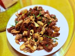 -超越海鲜屋(飞龙物业店)