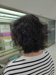 -镁连社·美联社