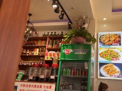 -梁姐啤酒鱼(兴坪古镇店)