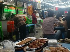 -老东镇啤酒屋海鲜加工·蒸汽海鲜·海鲜烧烤(台东店)