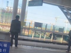 -深圳坪山站
