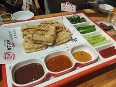 -肘子酥·天津菜·特色捞面(德云社店)