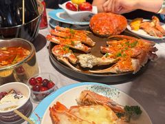 -雍容荟帝王蟹活龙虾展台自助(IFS黑金店)
