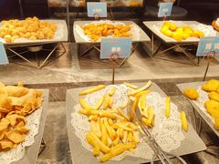 -蒙肥羊·酸汤潮牛·鲜牛肉火锅烤肉自助(岗顶店)