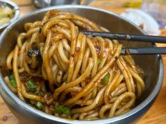 素椒杂酱面-左撇子私房面