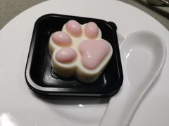 酸奶慕斯猫爪-海底捞火锅(高新活力汇店)