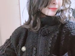-变画·发型STUDIO
