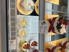 -花花卷卷·鲜食蛋糕(静安久光百货店)