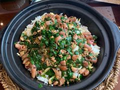 砂锅海肠捞饭-姜家味锅贴小海鲜