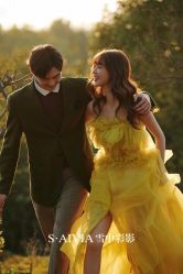 -雪中彩影婚纱摄影·微光艺术中心