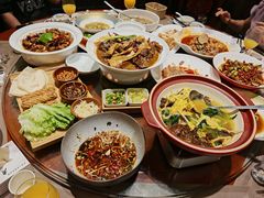 -老铺人家酒店(紫荆名流店)
