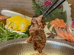-牛YO寿喜烧·铁板烧和牛火锅自助(市府恒隆店)