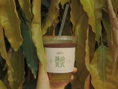 潮汕橄榄美式-Cafe on warm(丹霞店)