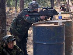 -亲兄弟真人CS团建拓展基地