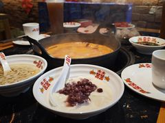 -憨孃孃·重庆老火锅(红山黑金店)