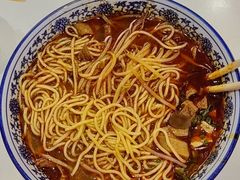 -萍记·鲜肉泡菜粉·非遗襄阳牛肉面