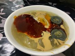 卤汁凉粉-何老二卤汁凉粉