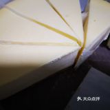 加了个蛋挞，解解我的甜食瘾。拿出冰箱里的cheese