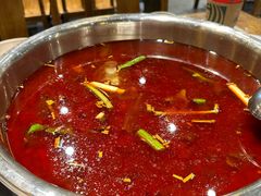 -肖肖酸萝卜鱼火锅(总店)