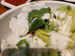 沙拉-万兴佳烤肉·长白山老味道(东岸里店)