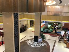 -东豪园林海鲜酒家(南港路辅路店)