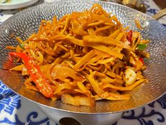 -川流不息·地道川菜·小龙虾(新松江路店)