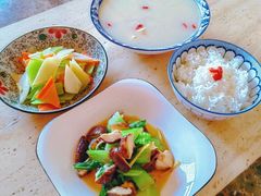 -爱月宝月嫂育儿嫂(太原店)