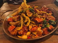 -SISTERS BAR RESTAURANT川意酒馆(嘉善老市H楼店)