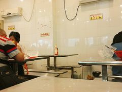 大堂-易记皮肚面(明瓦廊店)