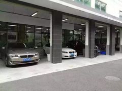 -宝捷星宝马·奔驰·保时捷专修·特斯拉钣喷中心(宝安店)