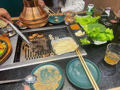 -臻牛烤肉