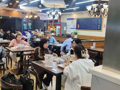 -陇兴楼兰州拉面(西安咸阳国际机场店)