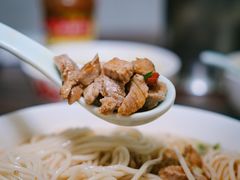 -黄阿姨锅贴大王(万航渡路店)