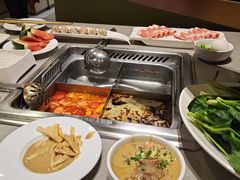 -海底捞火锅(宝龙广场夜宵主题店)