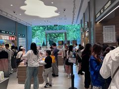-泡泡玛特POPMART(武汉新天地南馆店)
