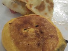 南瓜豆沙饼-复旦大学江湾校区食堂
