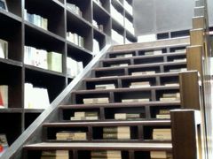 android_upload_pic-钟书阁(松江泰晤士小镇店)