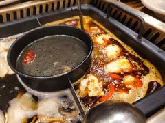 -吴氏老牌坊云南鱼豆花火锅店(通江街店)