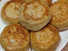 -清真吴记门钉肉饼·喜多利