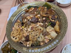 -阿上阿上麻辣香锅&麻辣烫(朝阳蓝色港湾店)