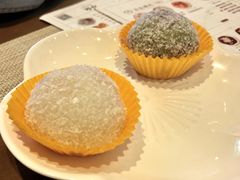 金莎奶黄糯米糍-一口小满手作糯米糍(北山店)