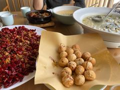 -严记小天府酸菜鱼(西四路店)